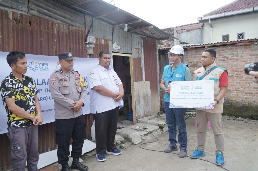 PLN UP3 Pematangsiantar Hadirkan Terang Ramadhan Melalui Program Light Up The Dream 1447 H